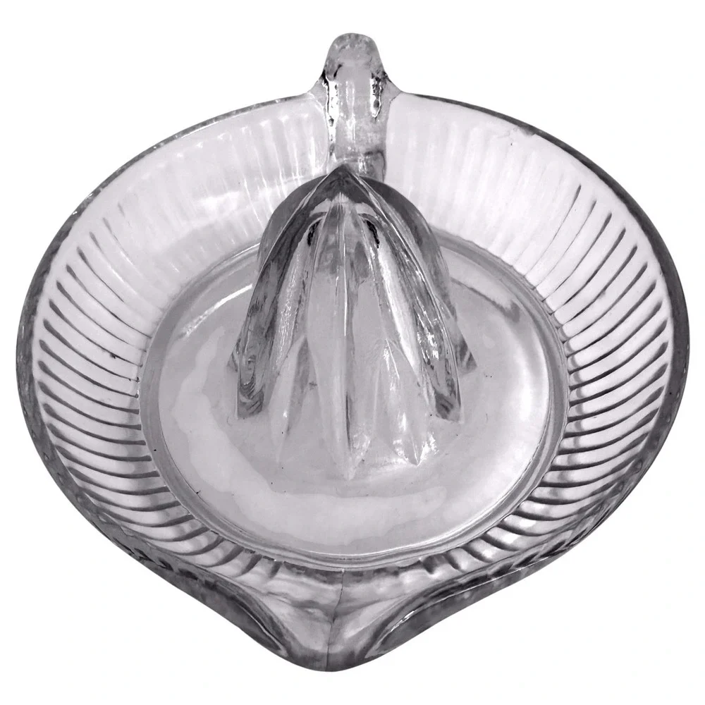 Vintage Clear Glass Reamer Citrus Juicer Ribbed Orange Lemon Pour Spout Pedestal